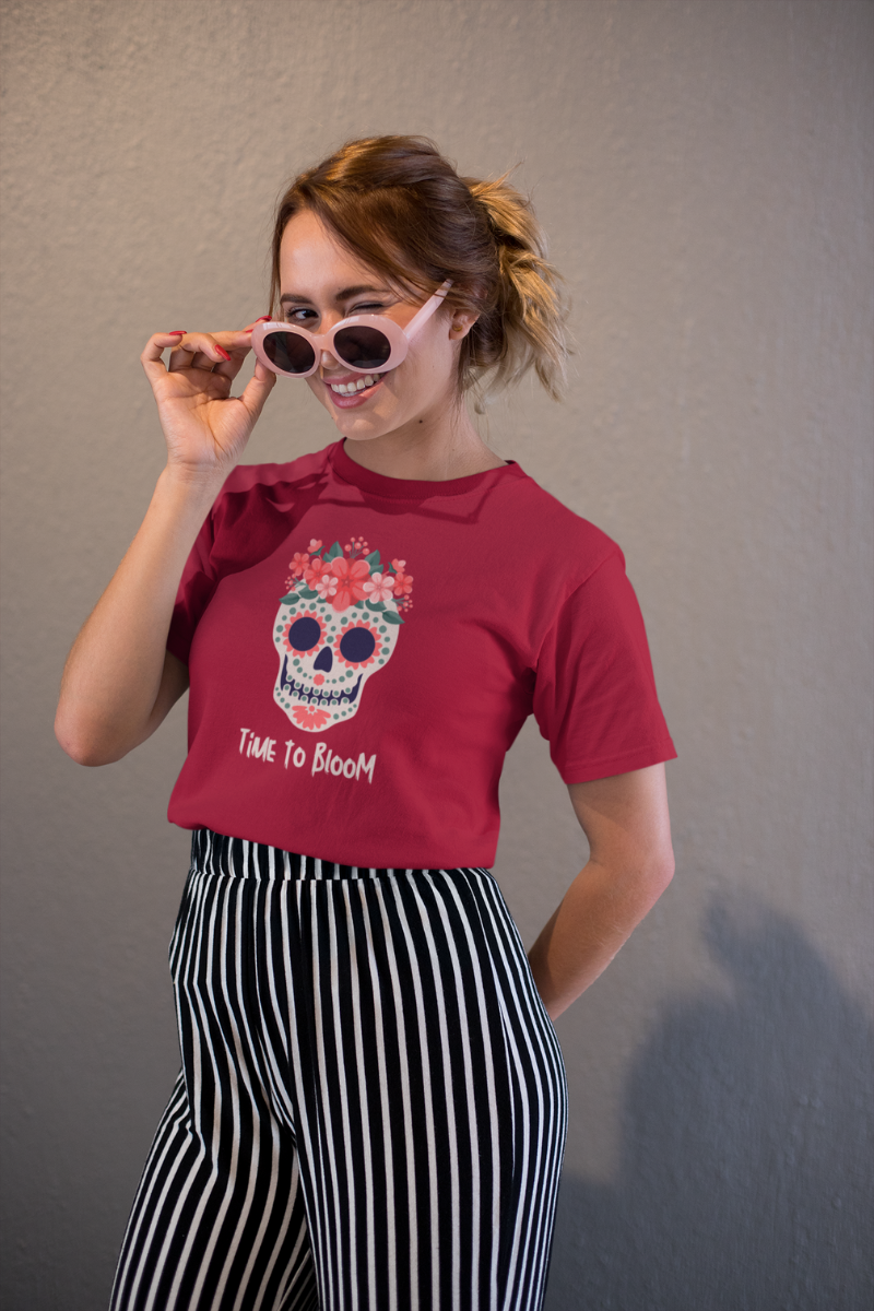 Skull Bloom Classic Fit T-shirt